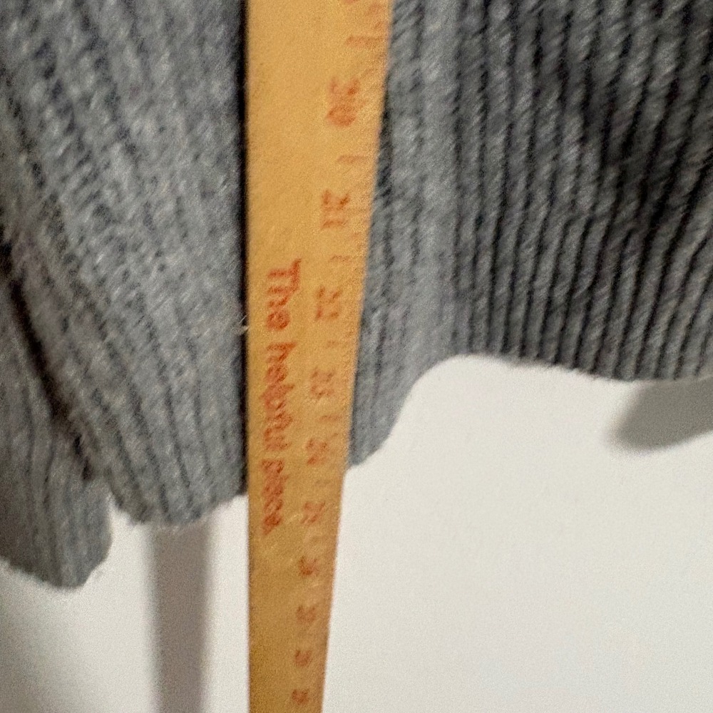 Abercrombie & Fitch Gray Ribbed Crew Cardigan Gold Buttons XL Wool Blend Sweater - Picture 5 of 7